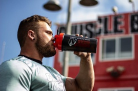 Gorilla Wear Šejkr XXL 1000 ml - Čierna/Army zelená