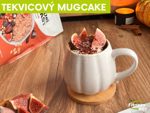 Rýchla fit raňajky do hrnčeka: Tekvicový mugcake s čokoládou a figou Rýchla fit raňajky do hrnčeka: Tekvicový mugcake s čokoládou a figou